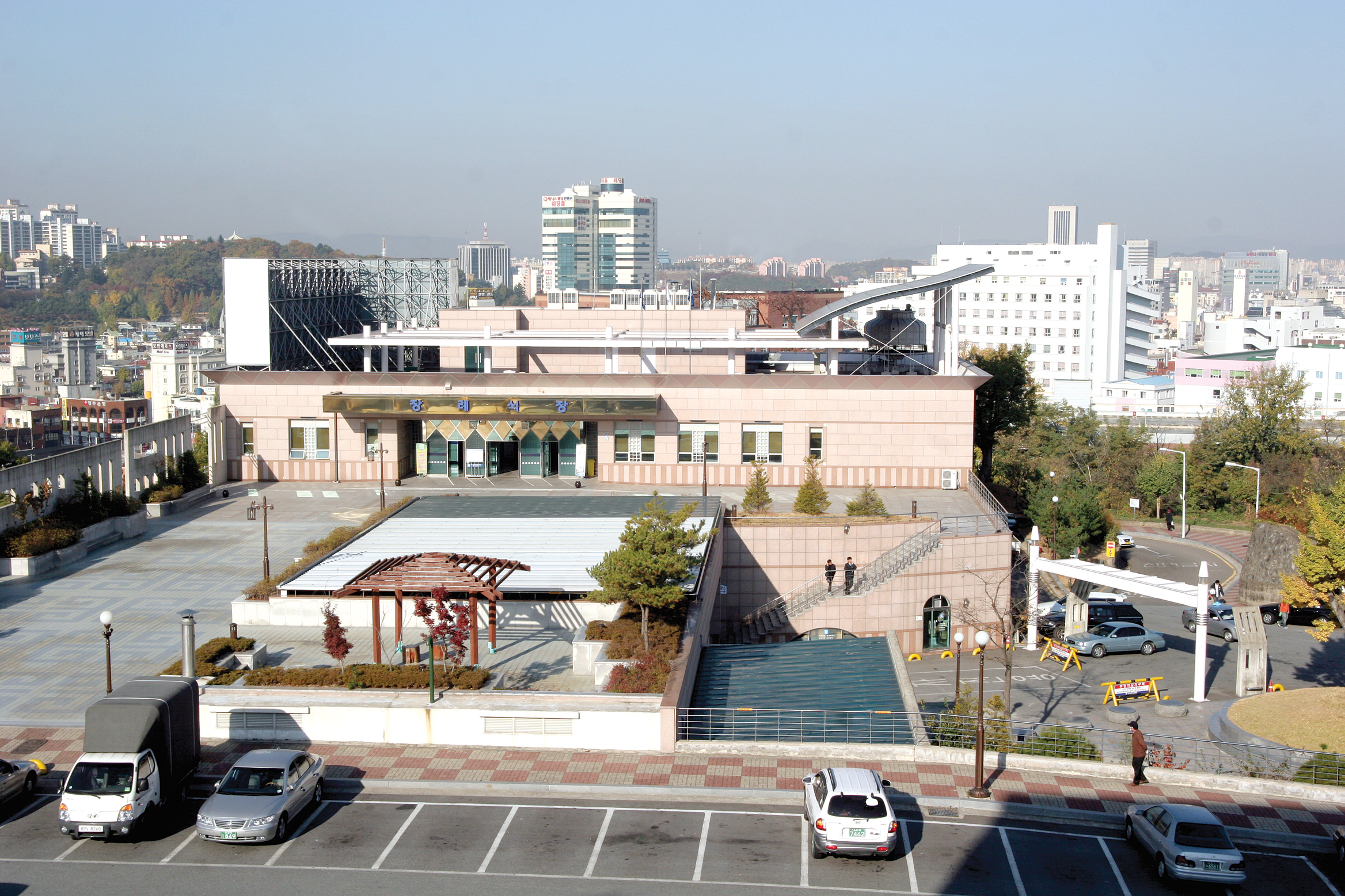 E하늘 보건복지부 장사정보서비스 포털 제공 이미지 - 전경