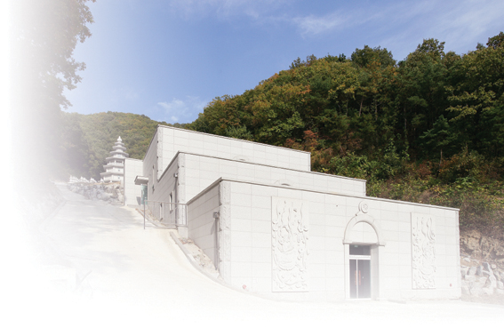 E하늘 보건복지부 장사정보서비스 포털 제공 이미지 - 추모관 전경