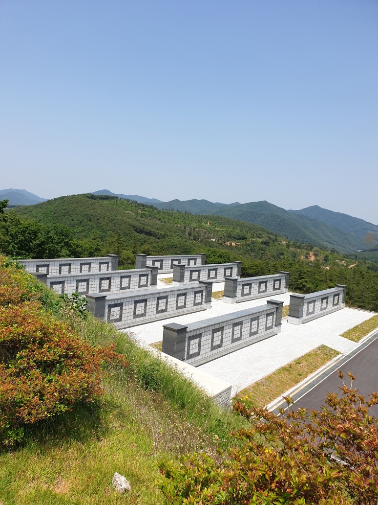 E하늘 보건복지부 장사정보서비스 포털 제공 이미지 - 봉안담 메인