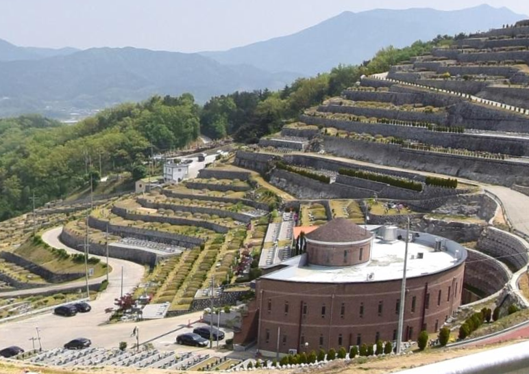 E하늘 보건복지부 장사정보서비스 포털 제공 이미지 - (재)선산납골당