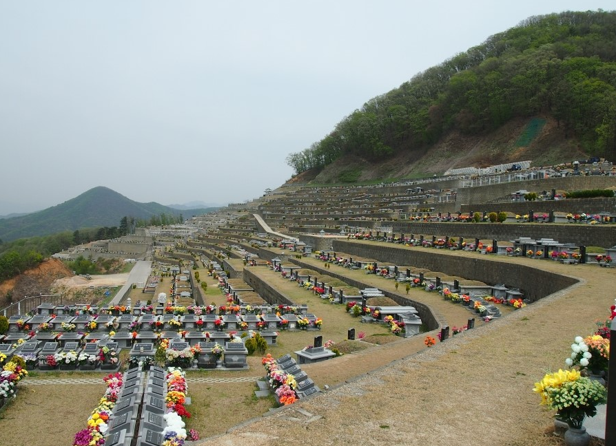 E하늘 보건복지부 장사정보서비스 포털 제공 이미지 - 갑산공원묘원
