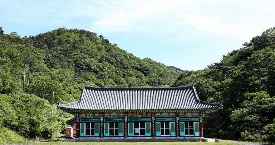 E하늘 보건복지부 장사정보서비스 포털 제공 이미지 - 석장사 봉안당